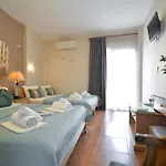 εlvina Aparthotel 3*