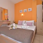 Aparthotel εlvina