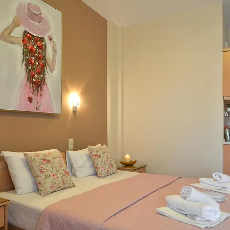 Appart hôtel εlvina Leptokaryá